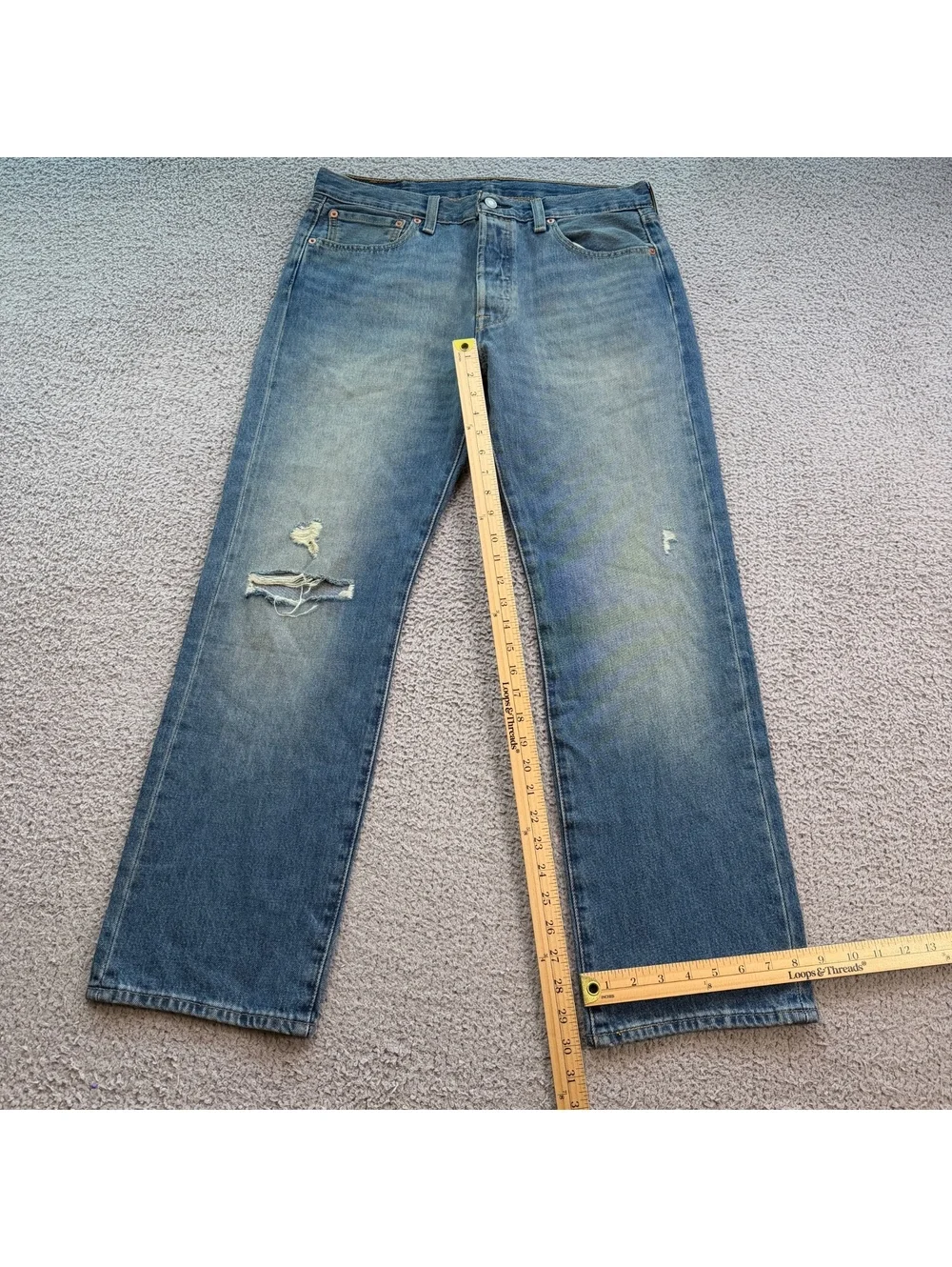 Levis 501 Original Fit Distressed Jeans Mens 34x30 Medium Wash Straight Leg